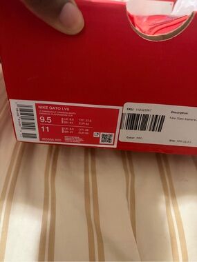 Nike Red Gato LV8 Shoe Box with Label